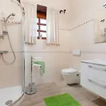 Vila Marianne With Heated Pool Mofardini